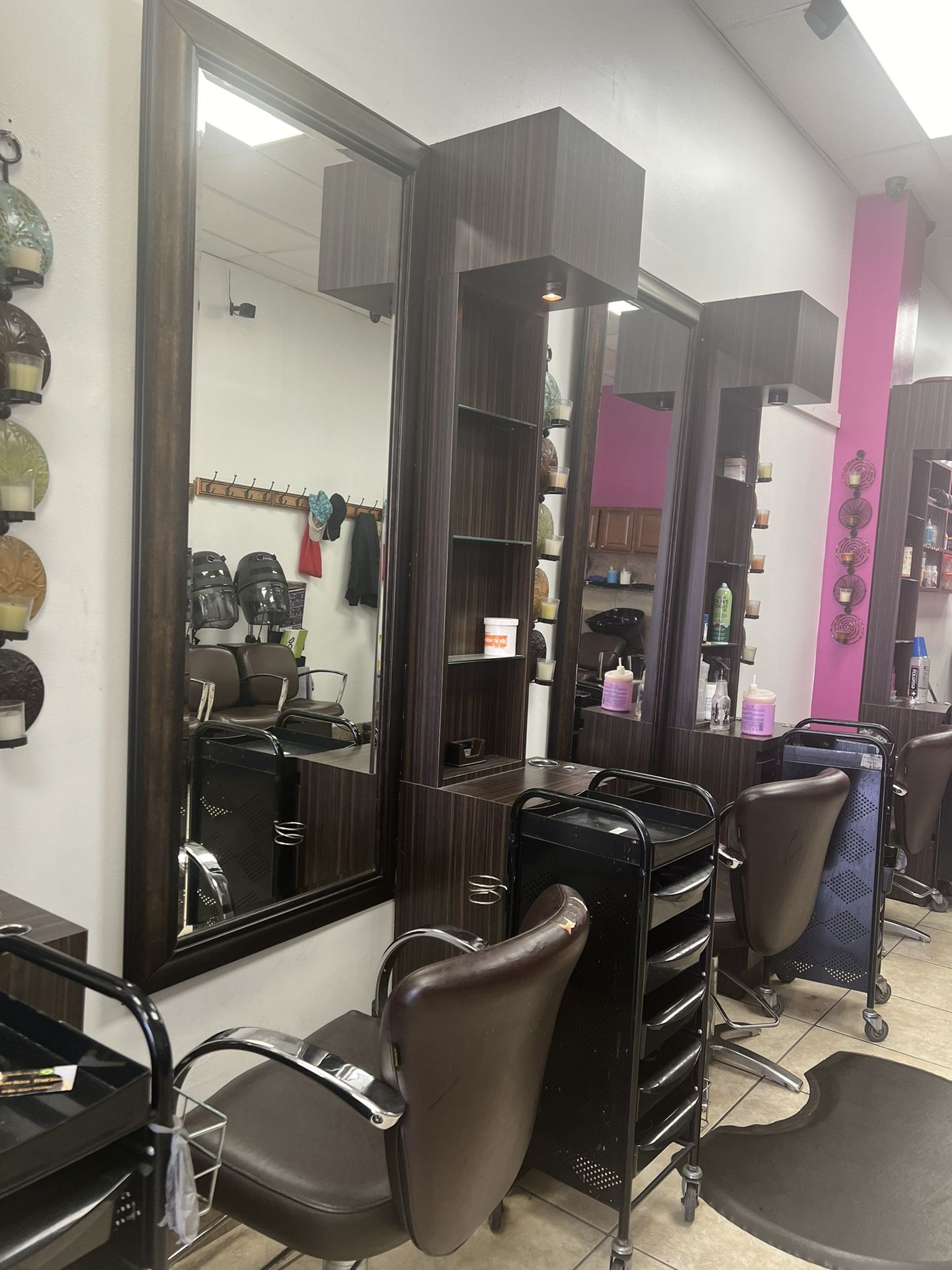 Hair Station