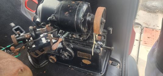 Vintage Kwik-Way Valve Facing / Grinding Machine – Heavy Duty Automotive Shop Tool