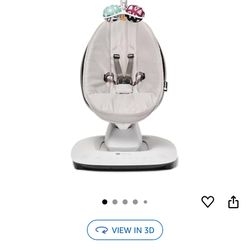 Like New 4 Moms Mamaroo