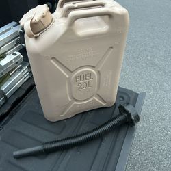 Scepter Desert Tan Military Fuel Can (MFC) 5 Gallon 20 Liter w High Flow Spout