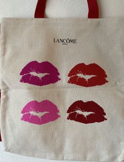 Valentine’s Lancôme Canvas  “Kisses” Tote Bag
