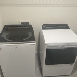Whirl Pool Washer And Dryer 