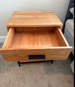 Wood Nightstand with Drawer and Metal Legs