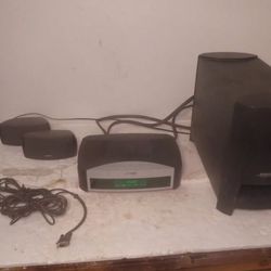 Bose AV3-2-1 Home Theater Media Center PS3-2-1 Powered Subwoofer and Speakers