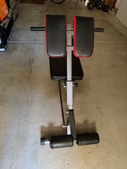 Adjustable Weight Bench with Leg Roller