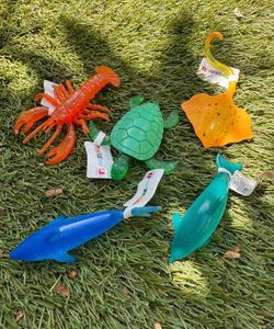 Set of 5 animal stingray. Turtle. Dolphin. Shark. Lobster