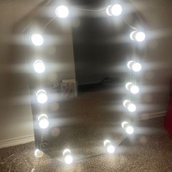 Vanity Mirror with Hollywood Lights | Floor / Wall Mirror