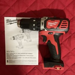 Milwaukee. M18 Lithium-Ion Cordless 1/2 in. Hammer Drill/Driver (Tool-Only). 2607-20.