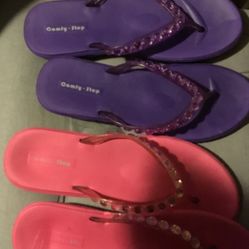 2 Pair Of Women’s Flip Flop Sandals Pink And Purple Size 9