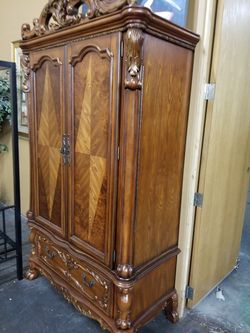 High-end Armoire with burl inlay