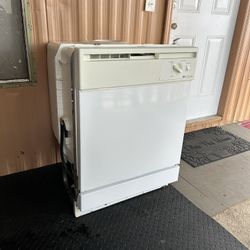 Americana Dishwasher 