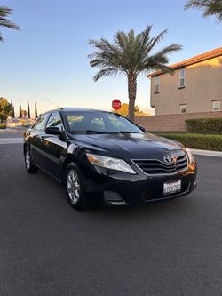 2011 toyota Camry le