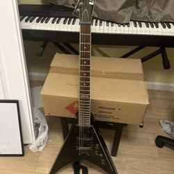 ESP LTD V-200 Black Flying V Guitar 