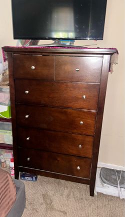 5 Drawer Dresser
