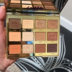 Neutral Eyeshadow palette 