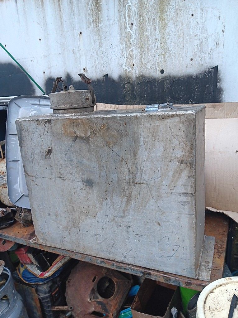 37 Gallon Aluminum Tank