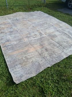 VERY NICE LARGE 8 BY 10 AREA RUG