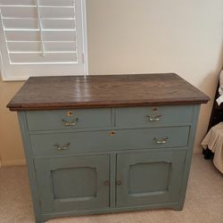 Buffett/ Cabinet/ Sideboard