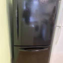 FRIDGE FREEZER BOTTOM 