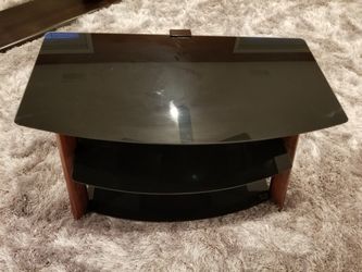GLASS 3 SHELVED TV STAND
