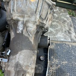 Transmission 4L65E for Chevy Silverado, Tahoe, GMC Sierra 