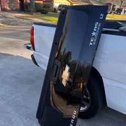 07-13 Chevy Silverado Tailgate 