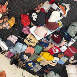 VINTAGE CLOTHES BUNDLE