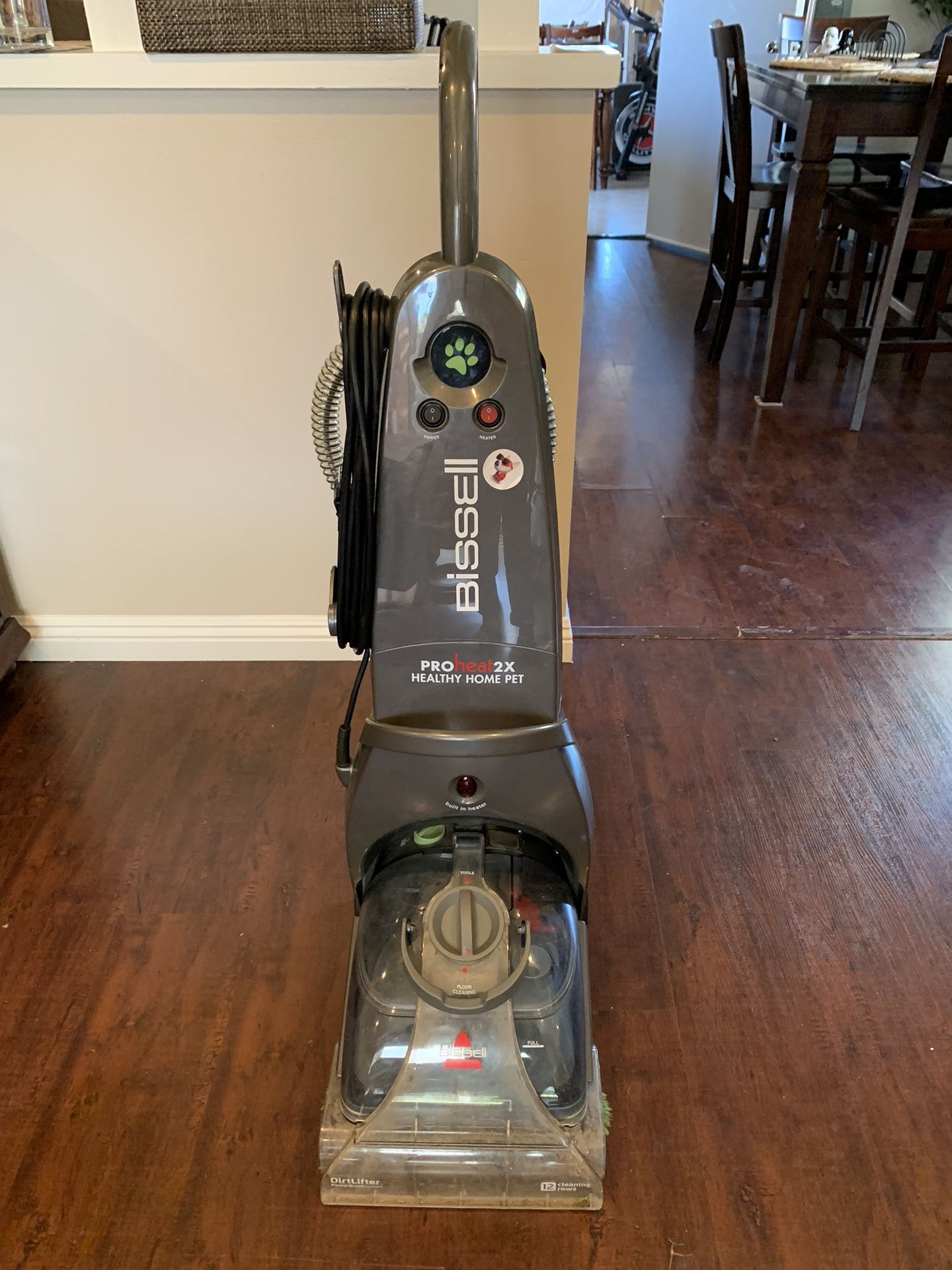 Bissell ProHeat 2x Healthy Home Pet Upright Carpet Cleaner