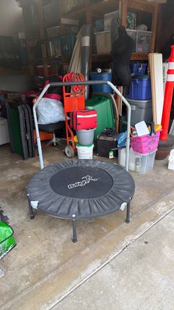 Exercise trampoline