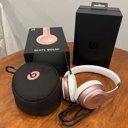 Beats by Dr. Dre Solo3 Wireless Headphones in Rose Gold