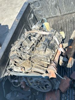 2009-2012 Dodge Ram 5.7 engine