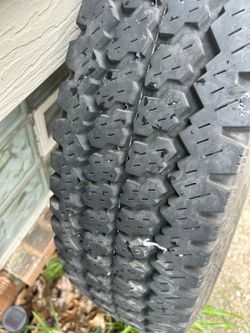 LT235/85R16