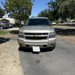 Chevy Tahoe 