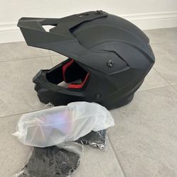 Dirt Bike Motocross Helmet And Goggle Set-Size Youth XL