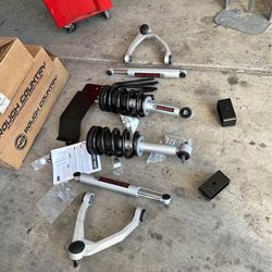 LIFT KITS •LEVEL KITS 📲‼️