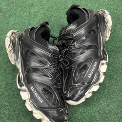 BALENCIAGA TRACK BLACK WHITE SIZE 45 US 12