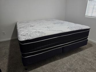Single Twin Mattress 99 Full Double 159 Queen Bed 179 King 229 California King 229 Frame 69 XL Twin Mattresses All Sizes Available