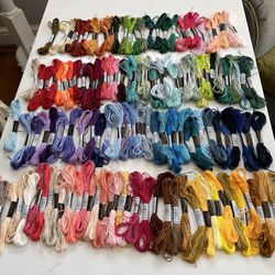 139 pieces Tyche Special Cotton embroidery floss