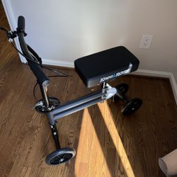Knee Rover (knee Scooter)