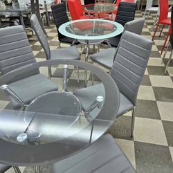 Round DINING ROOM SETS IN grey