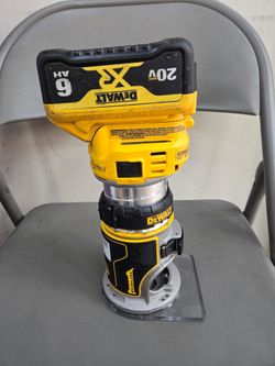 DeWalt 20V Max XR Brushless Compact Router