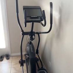 NordicTrack AirGlide 14i Elliptical New Condition 