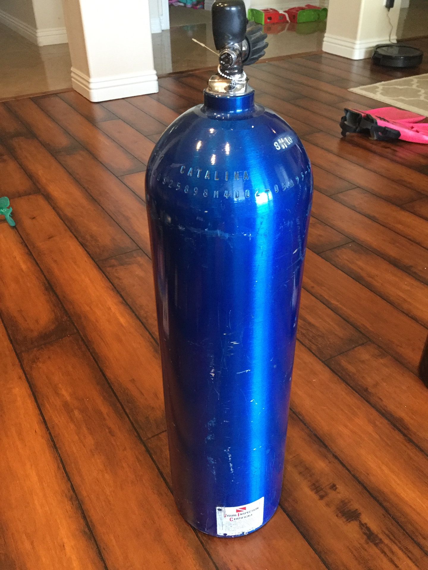 Aluminum Luxfer Scuba tank. High pressure. Sherwood air valve. Needs hydro testing. for Sale in