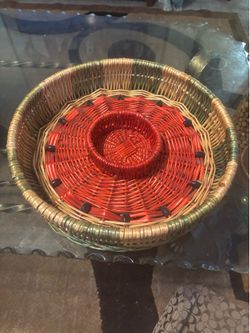 Salsa and chip wicker platter