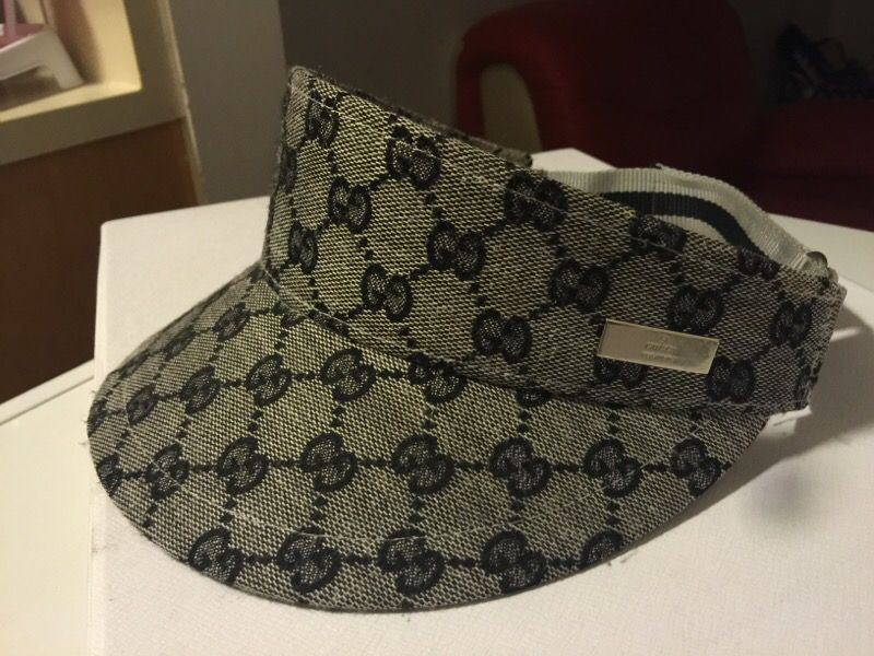 Gucci visor hat. Unisex