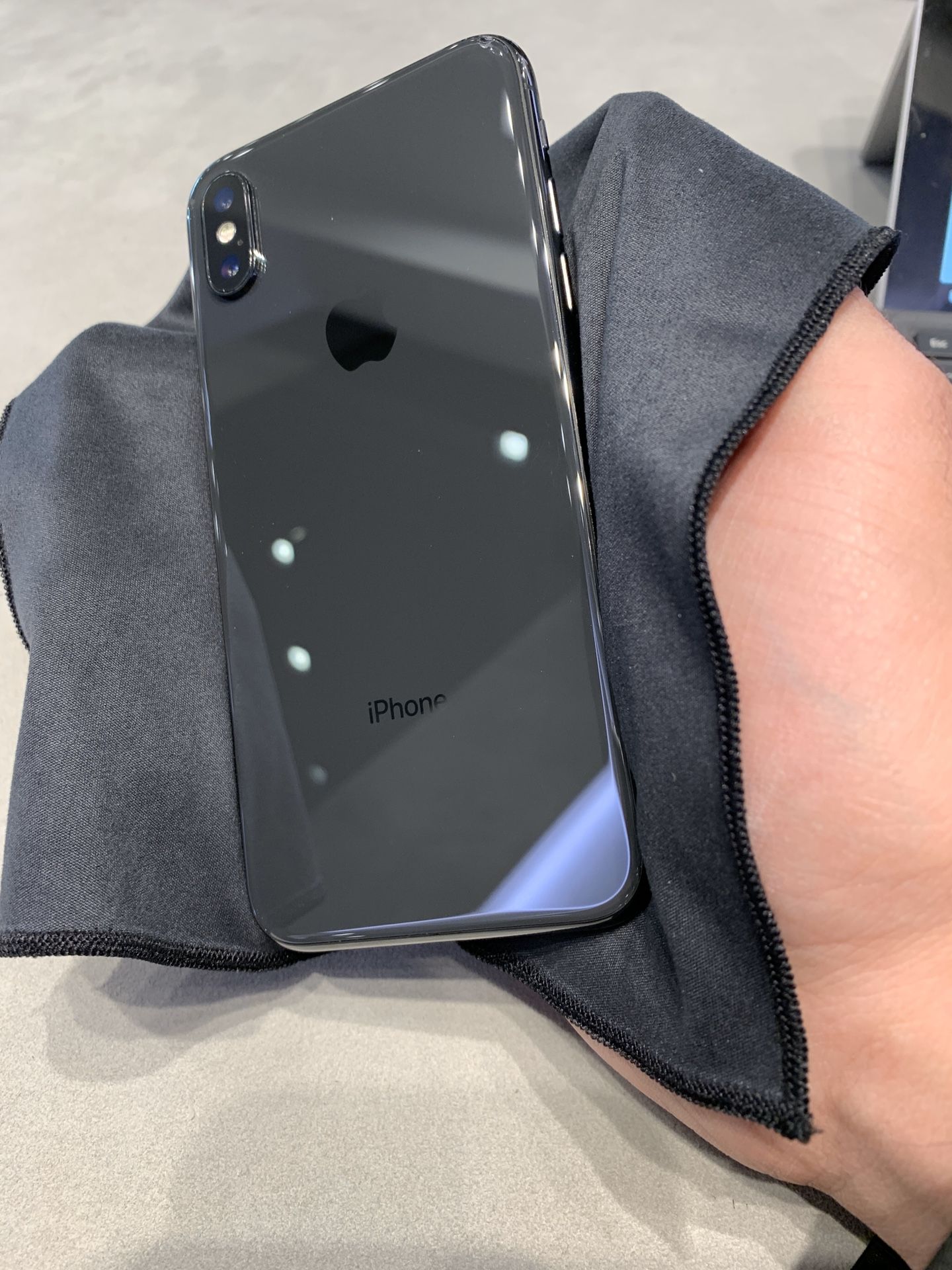 iPhone X Unlocked Any Carrier