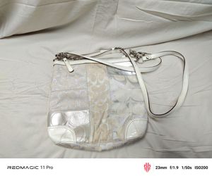 🎀☃️PRELOVED Coach  White Metallic SilverPatchwork Crossbody Bag