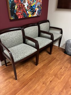 Reception Area Misc Furniture/ Available 6/30/26