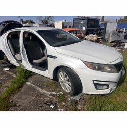 Parts For Kia The More 200 Cars 