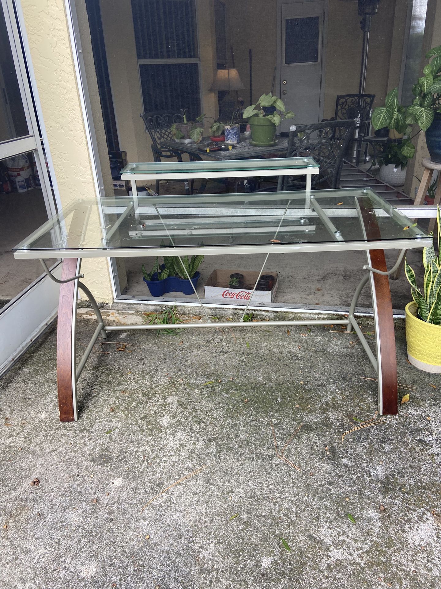 Desk In Perfect Condition